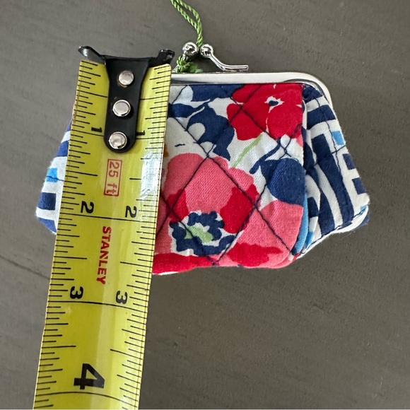 Vera Bradley Kiss Lock Petite Pouch Coin Purse NWT Summer Cottage - Picture 5 of 5